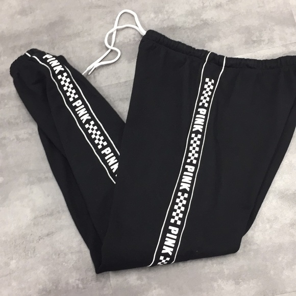 Size small Victoria’s Secret PINK black joggers